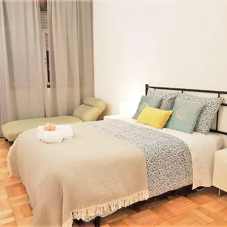 By Rotunda Da Boavista Πόρτο